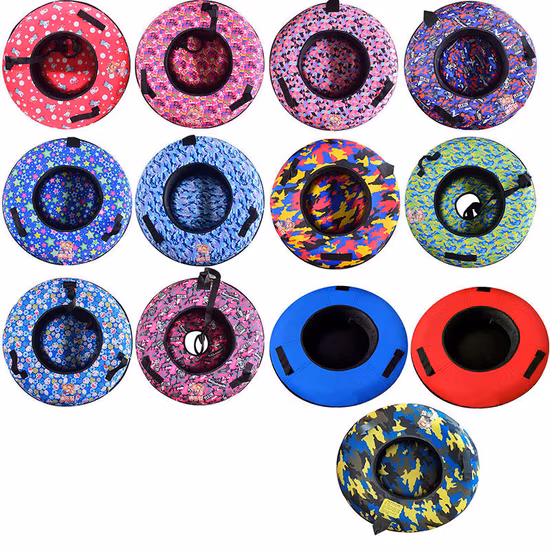 冬の楽しみのための雪のおもちゃ、耐久性のあるインフレータブルそり、スノーチューブ滑り台